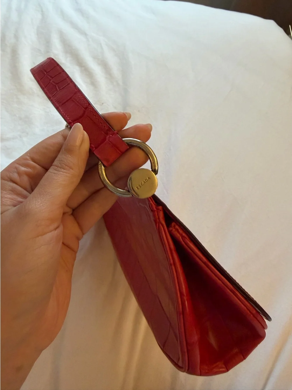 Vintage ESCADA Cherry Red Croc Leather  Shoulder bag